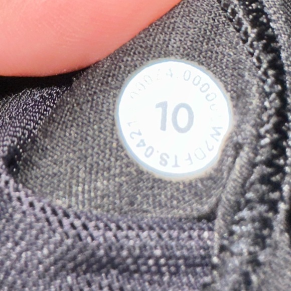 Lululemon Wunder Train Bra Foil Black Sports Bra 10 gym activewear athletic - Picture 6 of 7